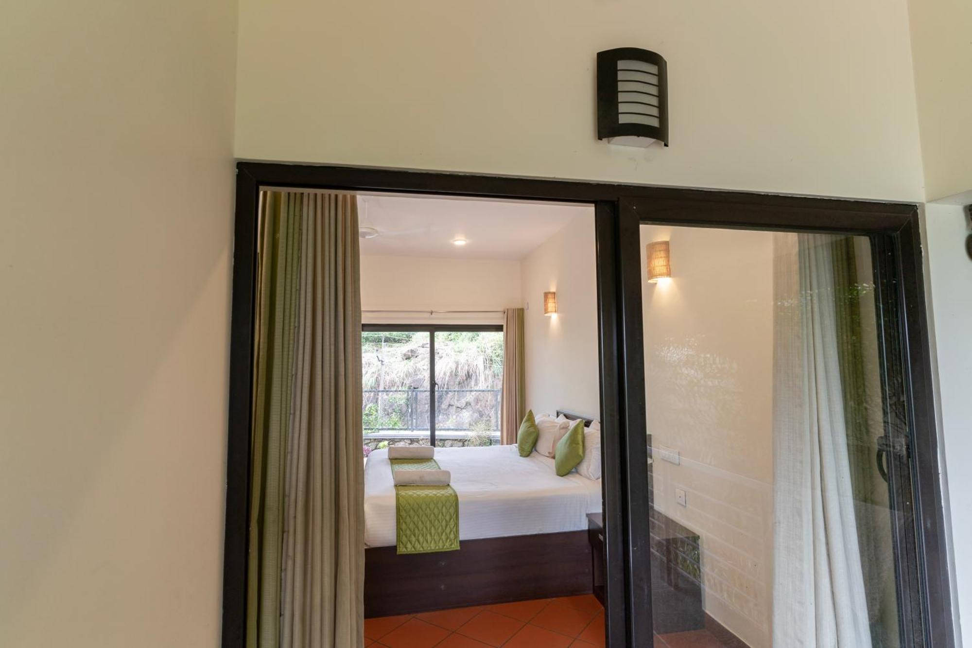 Beyond Pines Vagamon Bed & Breakfast Exterior foto